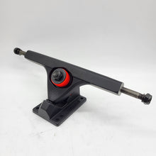 Load image into Gallery viewer, Caliber Truck Co. - Caliber III Blackout 44° 10" (Raked)