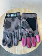 Load image into Gallery viewer, Based Boards - Udder Covers Slide Gloves