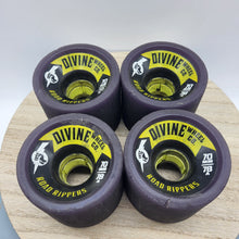 Load image into Gallery viewer, Divine Wheel Co. - Road Rippers 70mm 78a