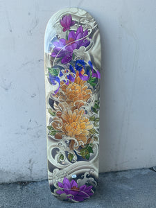 DWEL Skateboards - Flower and Waves 8.5"