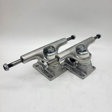 Load image into Gallery viewer, Ace Truck Mfg - Classic Raw Metal 22 7.75"