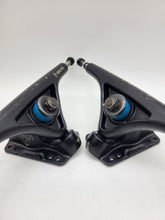 Load image into Gallery viewer, Bear Trucks - Gen 5 845 Black 45° 10"