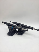 Load image into Gallery viewer, Bear Trucks - Gen 5 845 Black 45° 10"