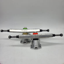 Load image into Gallery viewer, Aera Trucks - K5 46°/42° 184mm