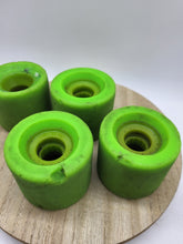 Load image into Gallery viewer, Powell Peralta - Scales SSF Green 75a 70mm