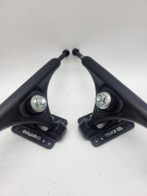 Load image into Gallery viewer, Gullwing Trucks - Reverse Black 9.75”