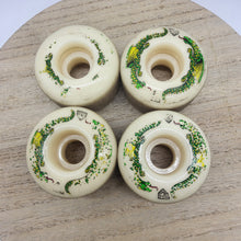 Load image into Gallery viewer, Powell Peralta - V1 Standard Dragon Formula 53mm 93a