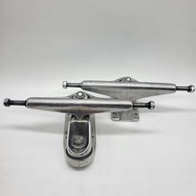 Load image into Gallery viewer, Carver - C7 Surfskate Truck System