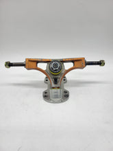Load image into Gallery viewer, Skoa - Zephyr Orange/Black 47°/26° 124mm 7.75"