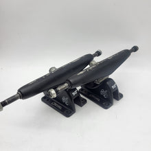 Load image into Gallery viewer, Gullwing Trucks - Neil Carver Charger V1 Black 9&quot;
