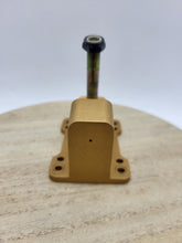 Load image into Gallery viewer, Rogue Truck Co. - Precision 15° Single Baseplate