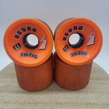 Load image into Gallery viewer, ABEC 11 - Retro Zig Zag 66mm 89a
