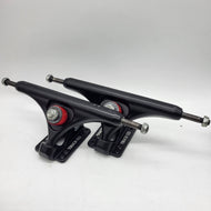 Gullwing Trucks - Reverse Black 9.75”