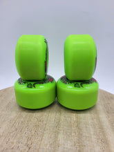 Load image into Gallery viewer, Powell Peralta - Dragon Formula Green 53mm 93a