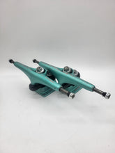 Load image into Gallery viewer, Gullwing Trucks - Sidewinder II Teal/Black 10"