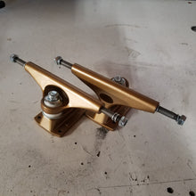 Load image into Gallery viewer, Krux Trucks - K4 Standard Gold 8.0&quot;