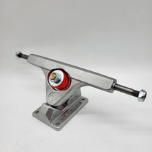 Load image into Gallery viewer, Caliber Truck Co. - Caliber III Raw Metal 44° 9&quot; (Raked)